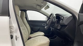 Used 2019 Renault Kwid [2015-2019] 1.0 RXT AMT Petrol Automatic interior RIGHT SIDE FRONT DOOR CABIN VIEW