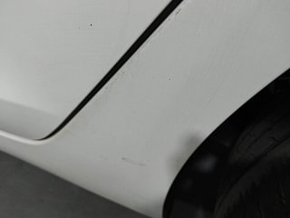 Used 2011 Maruti Suzuki Swift [2011-2017] LXi Petrol Manual dents MINOR SCRATCH