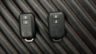 Used 2024 Maruti Suzuki Swift ZXI CNG Petrol+cng Manual extra CAR KEY VIEW