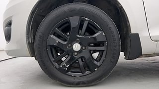 Used 2013 Maruti Suzuki Swift Dzire ZDI Diesel Manual tyres LEFT FRONT TYRE RIM VIEW