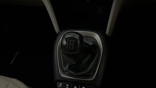 Used 2021 Hyundai New Santro 1.1 Sportz MT Petrol Manual interior GEAR  KNOB VIEW