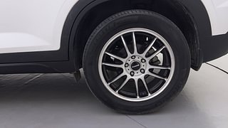 Used 2020 Hyundai Creta SX OPT Turbo DCT Petrol Petrol Automatic tyres LEFT REAR TYRE RIM VIEW