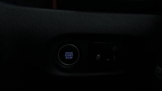 Used 2020 Hyundai Creta SX OPT Turbo DCT Petrol Petrol Automatic top_features Keyless start
