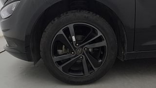 Used 2023 Tata Altroz XZ Plus 1.2 Dark Edition Petrol Manual tyres LEFT FRONT TYRE RIM VIEW