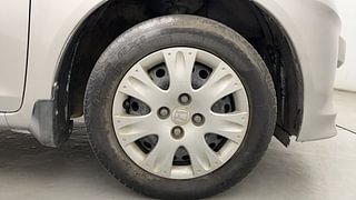 Used 2014 Honda Amaze 1.2 S i-VTEC Petrol Manual tyres RIGHT FRONT TYRE RIM VIEW