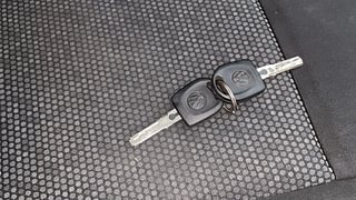 Used 2016 Volkswagen Polo Trendline 1.2L (P) Petrol Manual extra CAR KEY VIEW