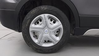 Used 2022 Maruti Suzuki S-Cross Sigma Petrol Manual tyres RIGHT REAR TYRE RIM VIEW