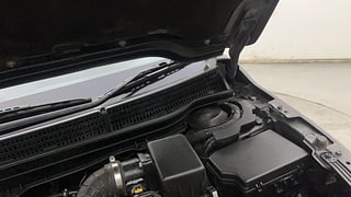 Used 2018 Maruti Suzuki S-Cross Alpha 1.3 Diesel Manual engine ENGINE LEFT SIDE HINGE & APRON VIEW