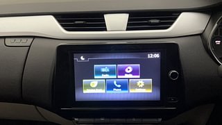 Used 2021 Renault Triber RXZ Petrol Manual top_features Touch screen infotainment system
