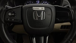 Used 2021 Honda Amaze 1.2 V CVT Petrol Petrol Automatic top_features Steering mounted controls