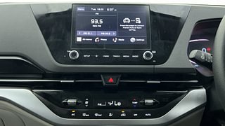 Used 2022 Kia Carens Prestige Plus 1.4 Petrol MT 7 STR Petrol Manual interior MUSIC SYSTEM & AC CONTROL VIEW