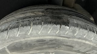 Used 2022 Kia Carens Prestige Plus 1.4 Petrol MT 7 STR Petrol Manual tyres LEFT REAR TYRE TREAD VIEW