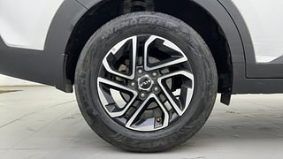 Used 2022 Kia Carens Prestige Plus 1.4 Petrol MT 7 STR Petrol Manual tyres RIGHT REAR TYRE RIM VIEW