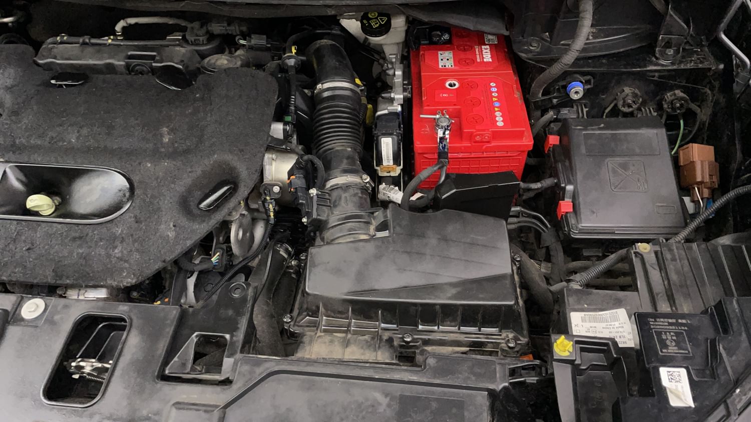 New Citroen C5 Aircross engine ENGINE LEFT SIDE VIEW