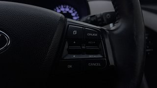 Used 2019 Hyundai Creta [2018-2020] 1.6 SX OPT VTVT Petrol Manual top_features Cruise control