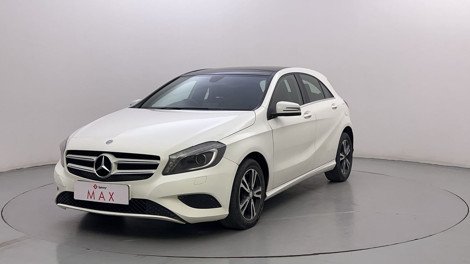 LEFT FRONT CORNER VIEW