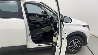 Used 2022 Kia Carens Prestige Plus 1.4 Petrol MT 7 STR Petrol Manual interior RIGHT SIDE FRONT DOOR CABIN VIEW