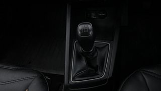 Used 2015 Hyundai Elite i20 Sportz 1.2 Petrol Manual interior GEAR  KNOB VIEW