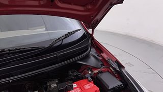 Used 2015 Hyundai Elite i20 Sportz 1.2 Petrol Manual engine ENGINE LEFT SIDE HINGE & APRON VIEW