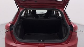 Used 2015 Hyundai Elite i20 Sportz 1.2 Petrol Manual interior DICKY INSIDE VIEW