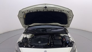 Used 2017 Mercedes-Benz A-Class [2013-2015] A 200 CDI Sport Diesel Automatic engine ENGINE & BONNET OPEN FRONT VIEW