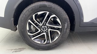 Used 2022 Kia Carens Prestige Plus 1.4 Petrol MT 7 STR Petrol Manual tyres RIGHT REAR TYRE RIM VIEW