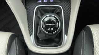 Used 2021 MG Motors Astor Sharp 1.5 MT Petrol Manual interior GEAR  KNOB VIEW