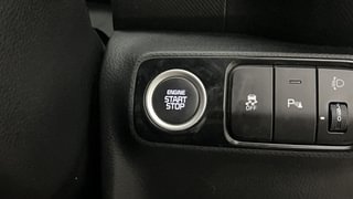 Used 2022 Kia Sonet GTX Plus 1.5 Diesel Manual top_features Keyless start