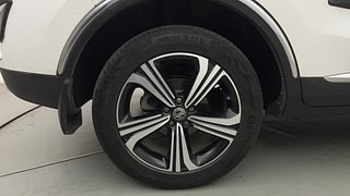 Used 2021 MG Motors Astor Sharp 1.5 MT Petrol Manual tyres RIGHT REAR TYRE RIM VIEW