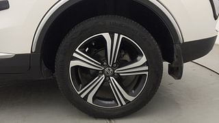 Used 2021 MG Motors Astor Sharp 1.5 MT Petrol Manual tyres LEFT REAR TYRE RIM VIEW