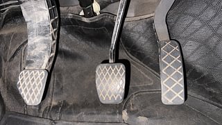 Used 2021 MG Motors Astor Sharp 1.5 MT Petrol Manual interior PEDALS VIEW