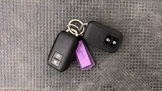 Used 2022 Maruti Suzuki Ignis Zeta MT Petrol Petrol Manual extra CAR KEY VIEW