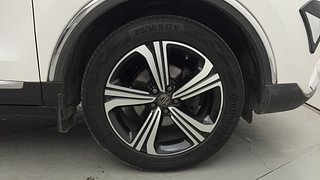 Used 2021 MG Motors Astor Sharp 1.5 MT Petrol Manual tyres RIGHT FRONT TYRE RIM VIEW