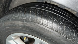 Used 2022 Renault Triber RXZ Petrol Manual tyres RIGHT FRONT TYRE TREAD VIEW