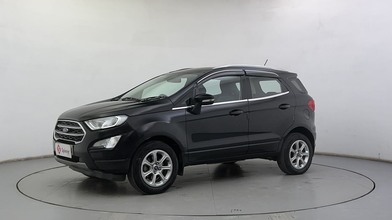LEFT FRONT CORNER VIEW