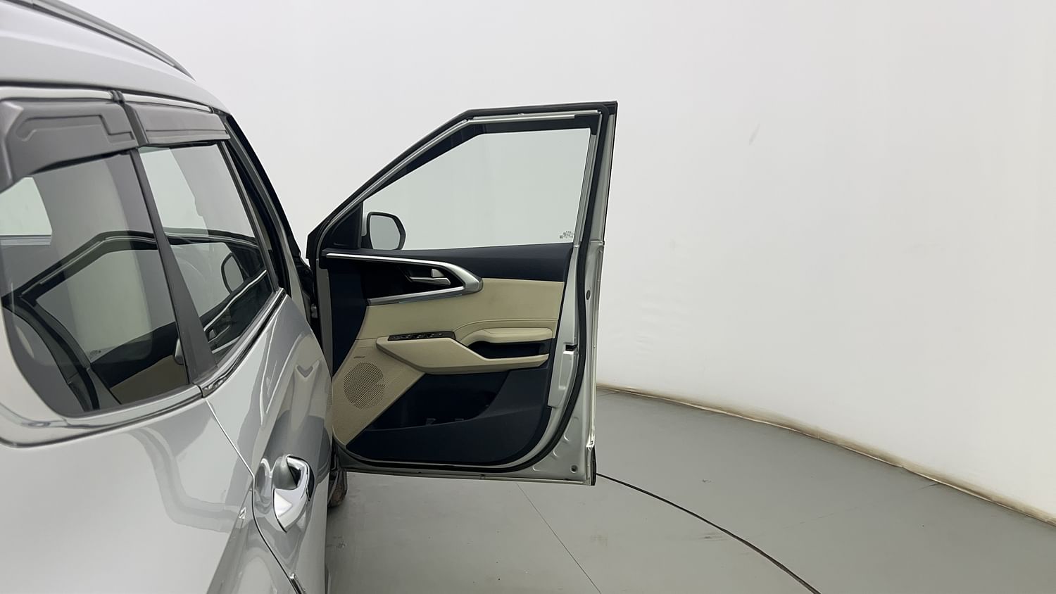 New Kia Carens interior RIGHT FRONT DOOR OPEN VIEW