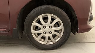 Used 2016 Honda Amaze 1.2L VX CVT Petrol Automatic tyres RIGHT FRONT TYRE RIM VIEW