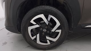 Used 2021 Nissan Magnite XV Turbo Petrol Manual tyres LEFT FRONT TYRE RIM VIEW