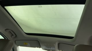 Used 2022 Tata Harrier XZA Plus Dual Tone AT Diesel Automatic top_features Sunroof