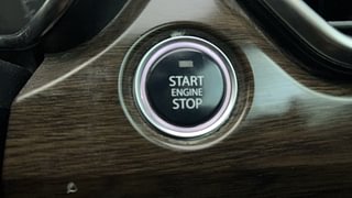 Used 2022 Tata Harrier XZA Plus Dual Tone AT Diesel Automatic top_features Keyless start