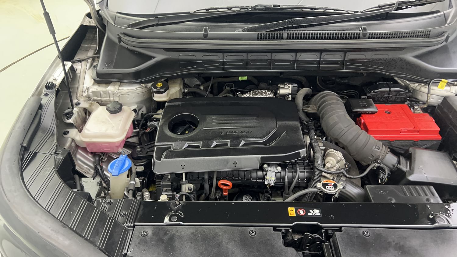 New Kia Carens engine ENGINE RIGHT SIDE VIEW