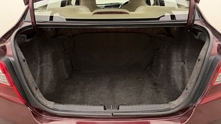 Used 2016 Honda Amaze 1.2L VX CVT Petrol Automatic interior DICKY INSIDE VIEW