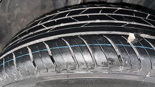 Used 2021 Nissan Magnite XV Turbo Petrol Manual tyres RIGHT FRONT TYRE TREAD VIEW
