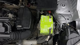 Used 2018 Renault Kwid [2017-2019] RXT 1.0 SCE Special (O) Petrol Manual engine ENGINE LEFT SIDE VIEW