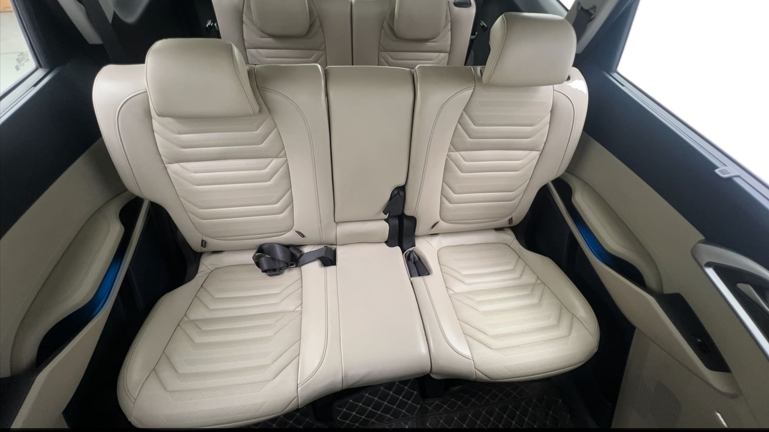 New Kia Carens interior REAR SEAT CONDITION VIEW