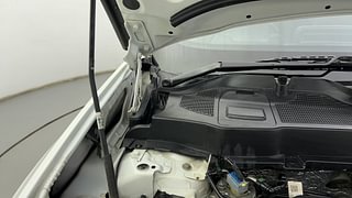 Used 2022 Tata Harrier XZA Plus Dual Tone AT Diesel Automatic engine ENGINE RIGHT SIDE HINGE & APRON VIEW