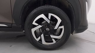 Used 2021 Nissan Magnite XV Turbo Petrol Manual tyres RIGHT FRONT TYRE RIM VIEW