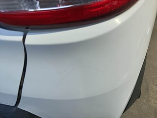Used 2018 Renault Kwid [2017-2019] RXT 1.0 SCE Special (O) Petrol Manual dents MINOR SCRATCH