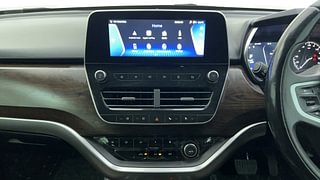Used 2022 Tata Harrier XZA Plus Dual Tone AT Diesel Automatic interior MUSIC SYSTEM & AC CONTROL VIEW