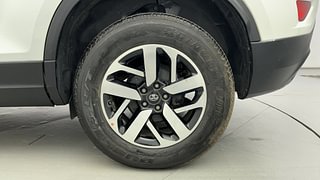 Used 2022 Tata Harrier XZA Plus Dual Tone AT Diesel Automatic tyres LEFT REAR TYRE RIM VIEW